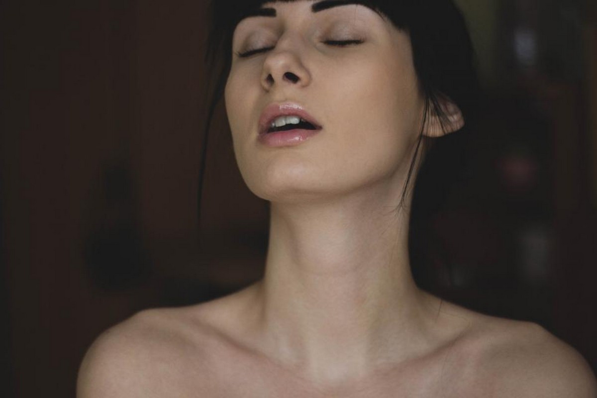 Es importante que la mujer no tenga prisa al realizar la mamada